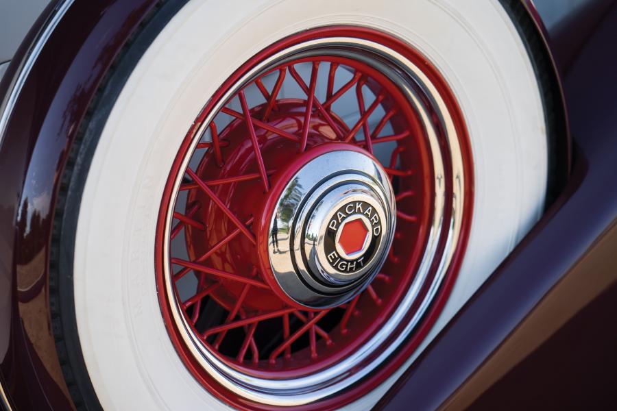 Колеса Packard Eight Phaeton 1934 года  (фото 14 из 30)